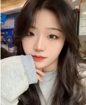 大波浪气质美女