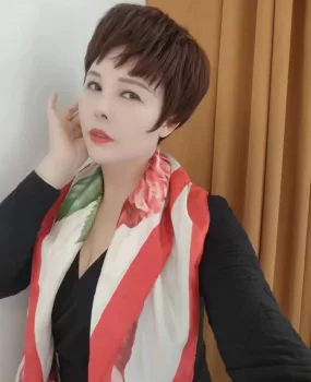 曲靖老板娘