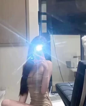 杭州西湖妹子