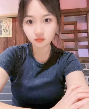 颖颖小可爱