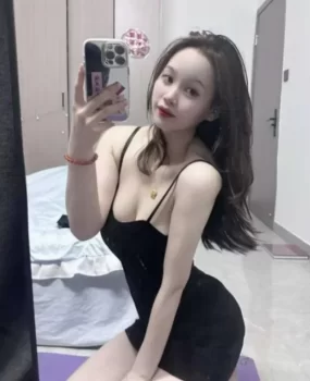 思明肤白貌美大长腿