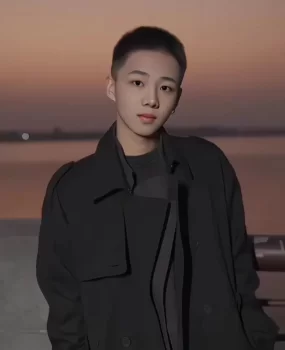 商丘23男 寸头 精致标准