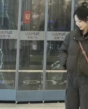超嫩00后