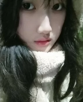 兼职小妹子,身材瘦瘦的