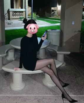 杏花岭腿控福利,大长腿抱着舔