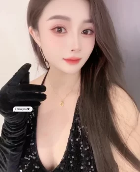 极品翘臀炮架倩倩