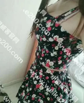 再分享一个大奶子兼职的小洋洋。。。