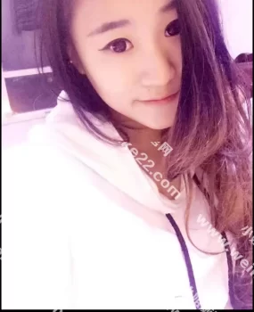 补个前面大学生莹莹的美照