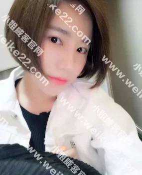 福州兰兰肤白胸大,B紧的很,笑起来挺美的,先到先得啊