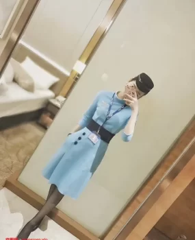 昆明在飞空姐