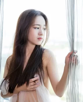 抽插苏州制服小妹，逼嫩水多，看到就想抱着操，口活一流