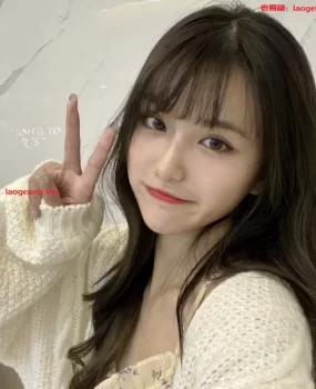 神仙颜值小公主,被洋男友调教成床上的饥渴少女