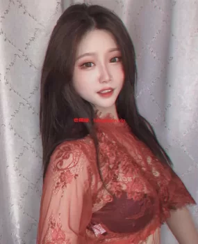 火辣红色性感蕾丝兼职粉b水超多