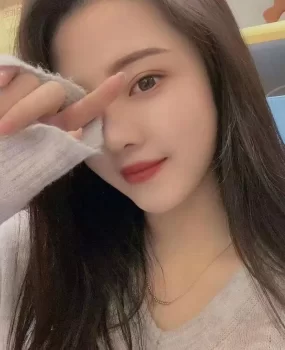 郑州 时尚大胸气质美女